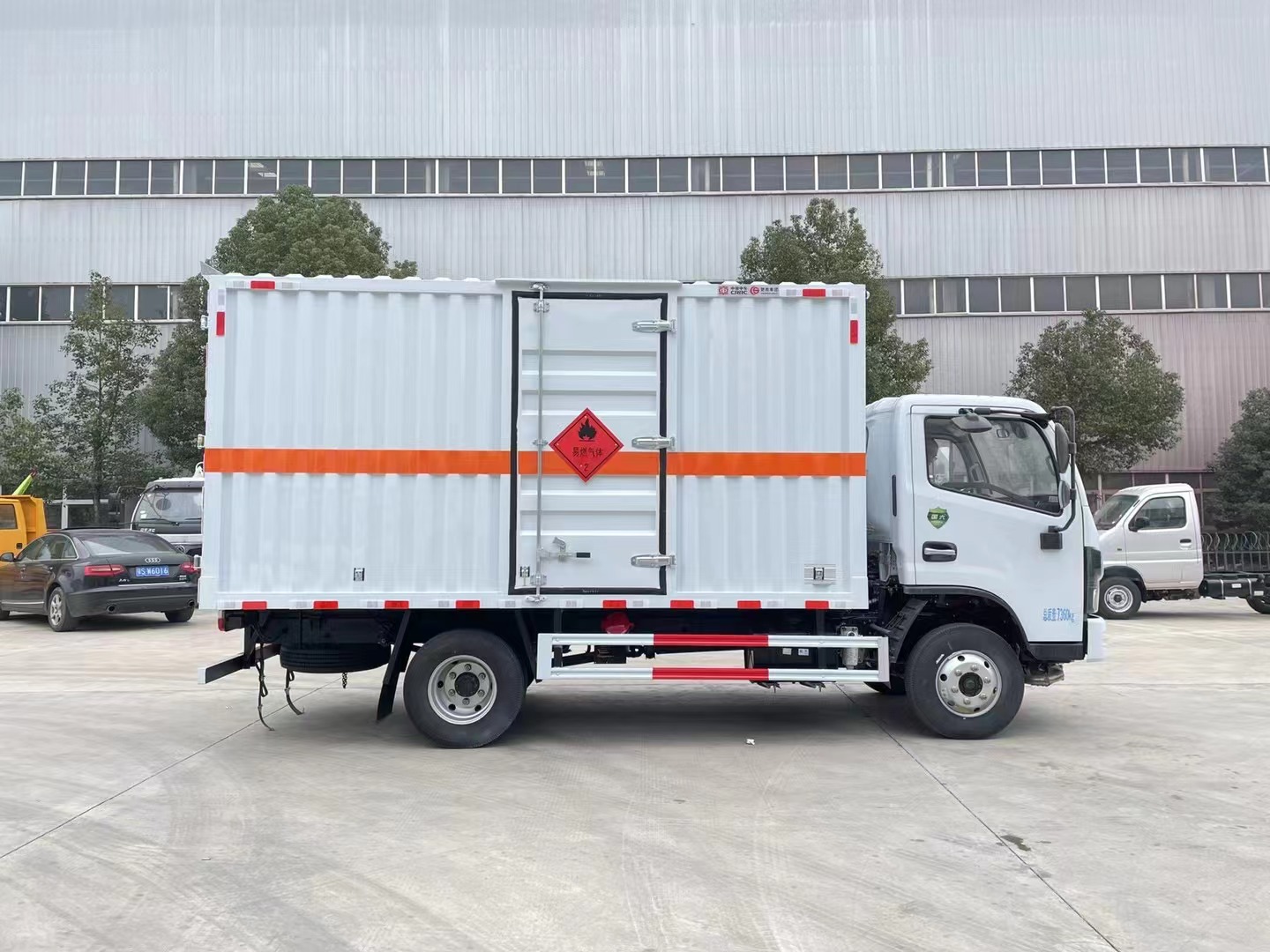 東風(fēng)福瑞卡黃牌3.6噸氣體廂式車