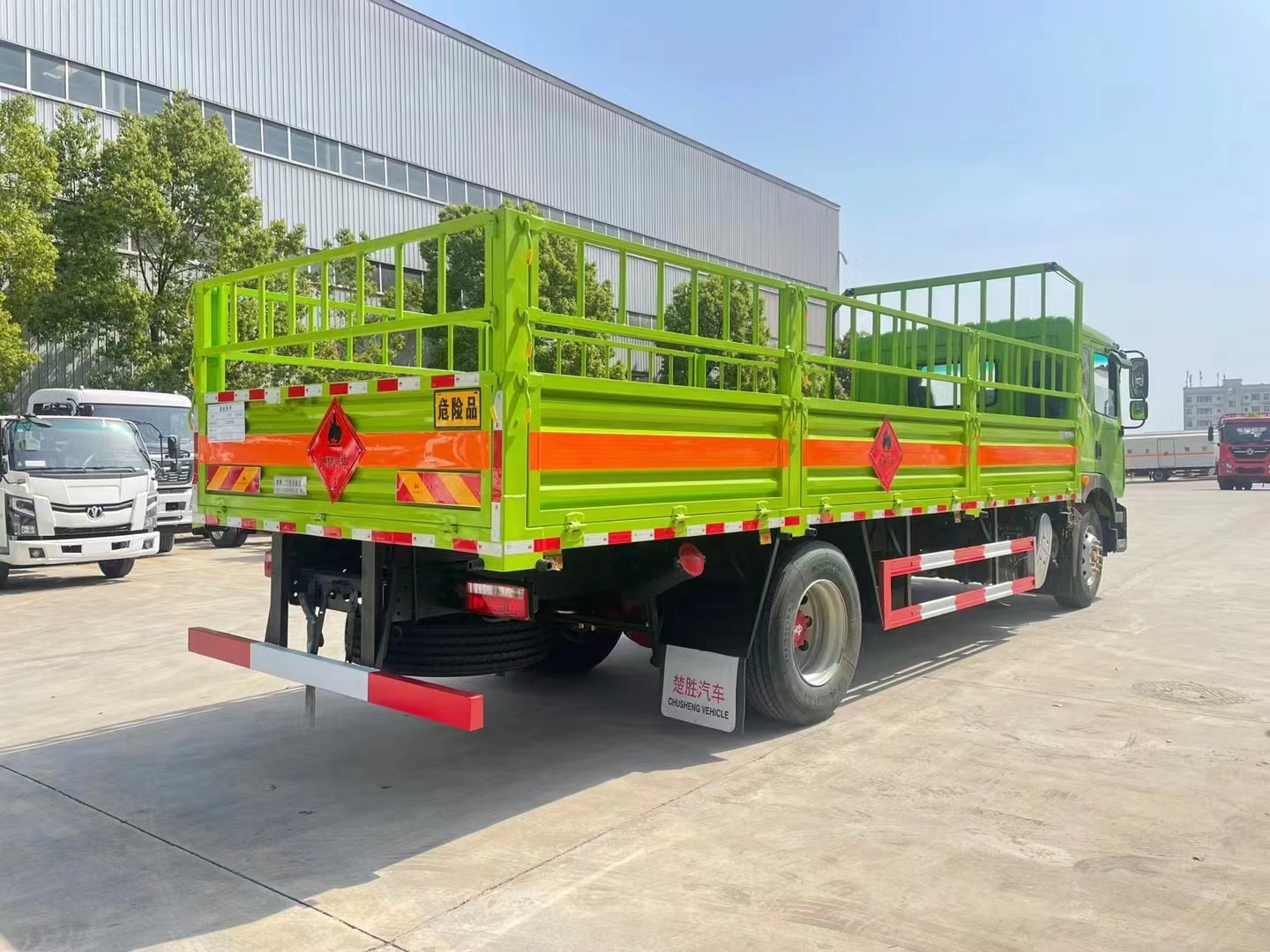 東風6.8米氣瓶運輸車