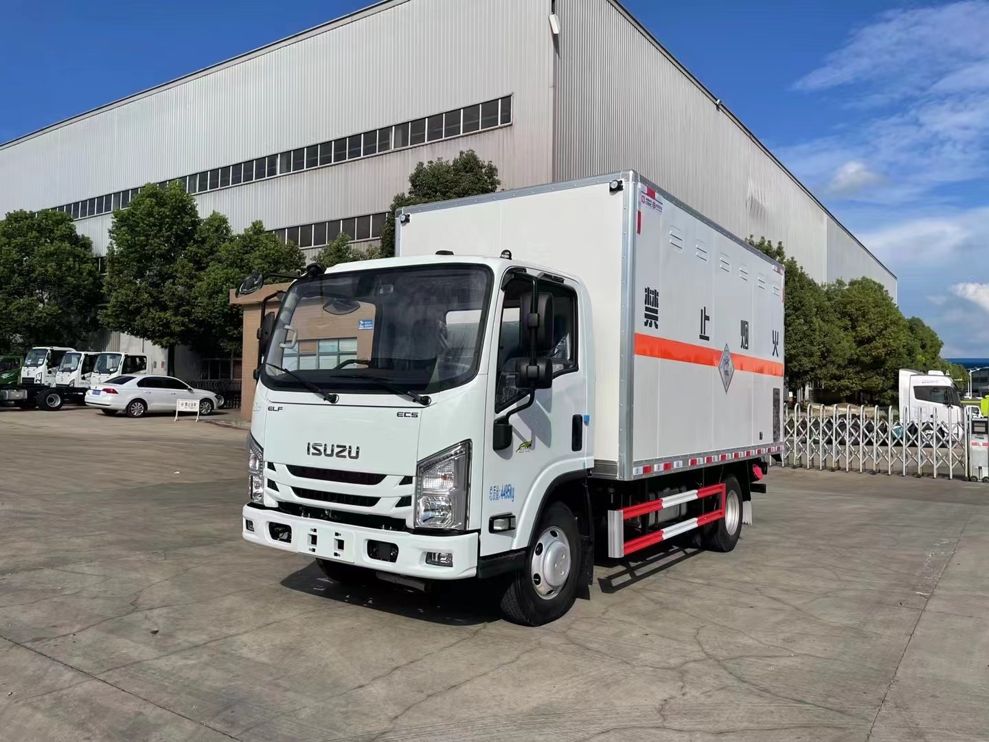 五十鈴藍牌毒感廂式車